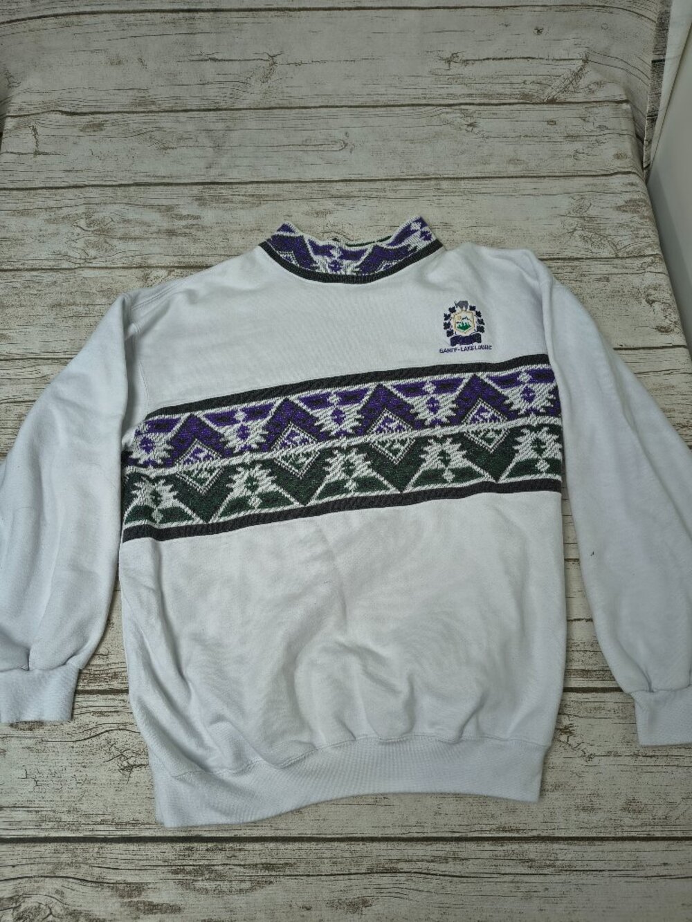 Vtg Banff Lake Louise 90's Aztec Geometic White Crewneck Sweater